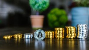 美国资产管理巨头Van Eck预测:2024年第四季比特币重上69,000美元 以太币表现赢大型科技股-千博