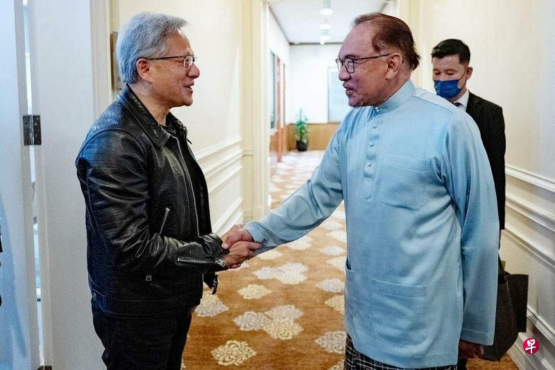 英伟达与马国杨忠礼合作 柔佛古来AI数据中心明年中启用-千博