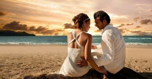 小夫妻旅游度蜜月揽福彩552万 回去后低调上班-千博