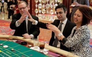 百家乐赢钱策略之跟人胜过跟路-千博