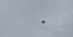 克钦独立军疑似再次击落一架缅军军机，有网友称正副驾飞行员已“挂”-千博