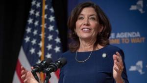 州长凯西·霍赫尔(Kathy Hochul)的博彩委员会任命引发利益冲突担忧-千博