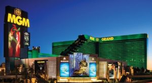MGM提高Resort费用 大道业者观望-千博