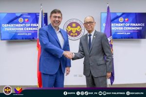 菲律宾新旧财政部长正式交接-千博