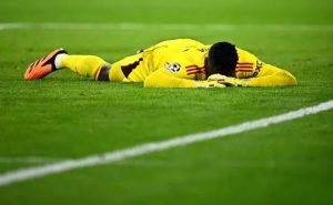 迪拜杯-扎马雷克3-0十人吉达国民夺冠-千博