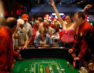 务实游戏通过真人娱乐场内容提升 Sky Vegas 体验-千博