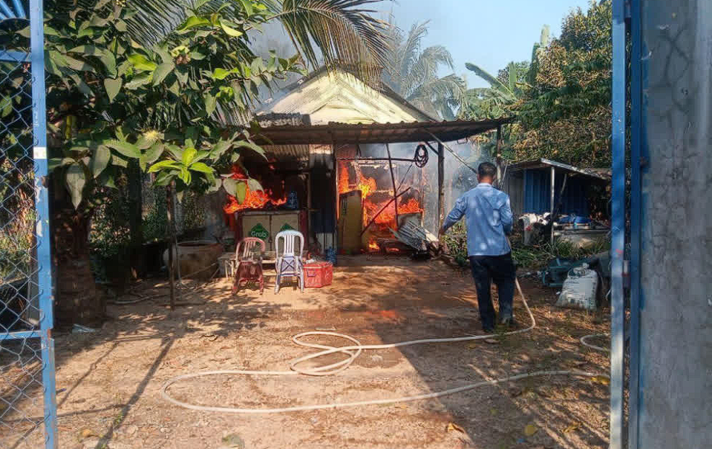 图片[2]-西港一民宅发生火灾！-千博