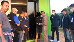 “猥亵男性”月入20万?!泰男购买“男同服务”并偷拍色情视频出售!-千博