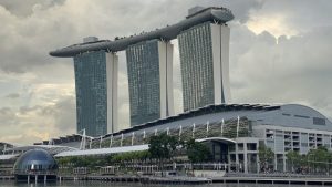 滨海湾金沙加码7.5亿美元翻新酒店助增新加坡旅游吸引力-千博