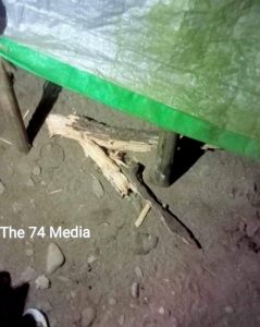 多大仇啊?缅北独居妇女遭9名闯入家中的蒙面大汉暴打一顿!-千博