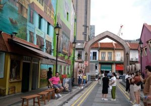 免费速览本地文化 新加坡奖励计划吸引游客人次逾12万-千博