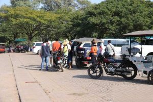 仙女机构整顿公共秩序乱象 严禁在非指定地点停车候客-千博