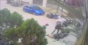 网友投稿：曝光大其力威尼斯酒店老板周道 当街绑架中国女孩-千博