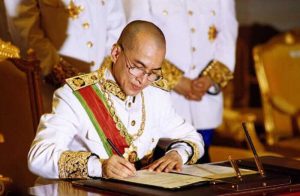 金边警局17名副局长晋升警衔-千博