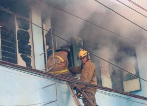 菲律宾中国城附近民房大火-千博