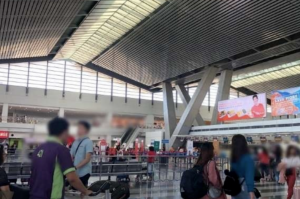 菲海关局：携带逾1万美元现金出入境须申报-千博