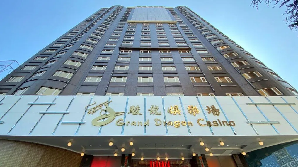 新濠博亚本周将关闭澳门大龙卫星赌场和摩卡光发老虎机厅-千博