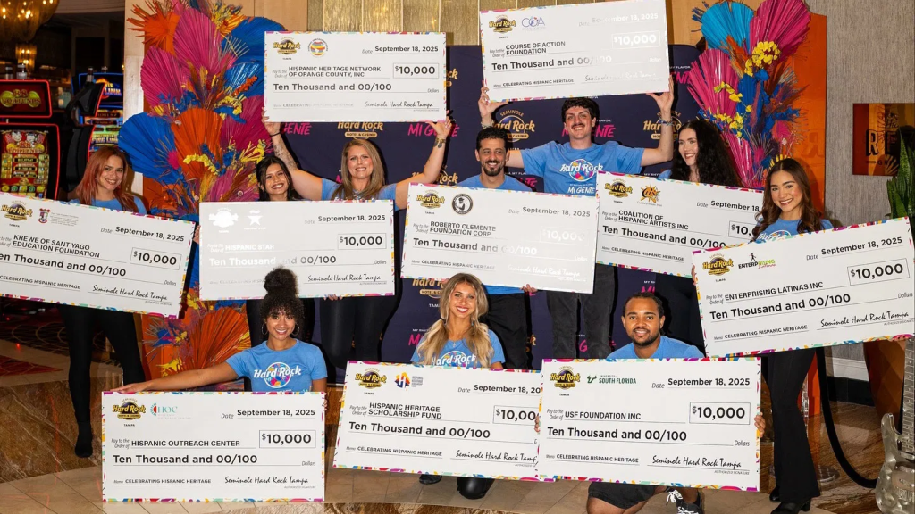 图片[2]-塞米诺尔硬石坦帕酒店庆祝西班牙裔传统月，捐款 10 万美元，举办拉丁主题活动-千博