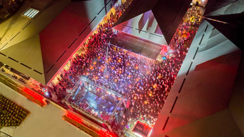 塞萨洛尼基丽晶赌场携手全球老虎机供应商推出 Piazza 项目-千博